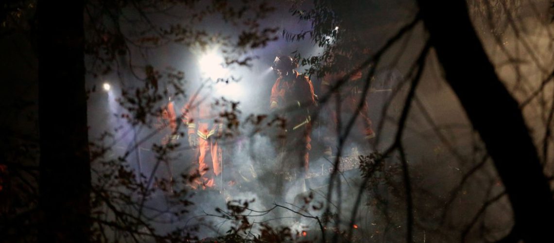 Incêndios florestais avançam na Califórnia