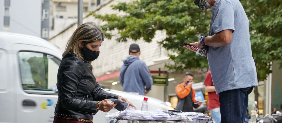 Comércio de rua durante a pandamia do novo coronavírus