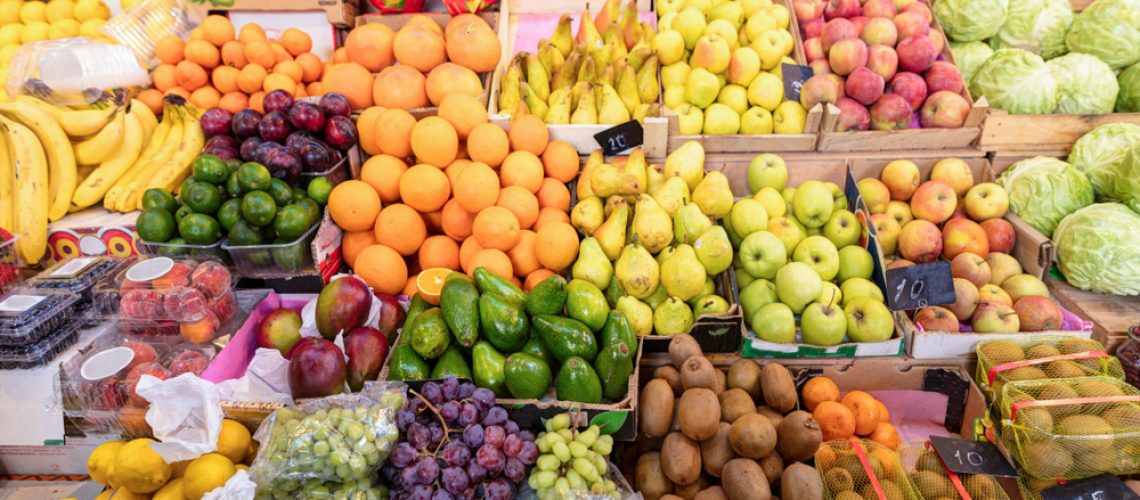 feira_com_frutas_legumes_e_verduras_-_assai_atacadista
