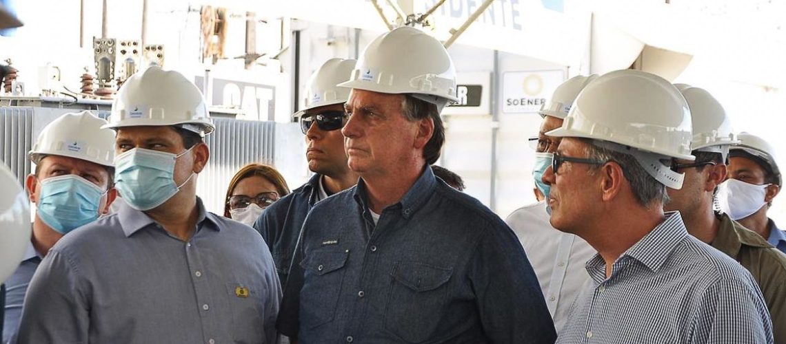 Em visita ao estado do Amapá a convite do presidente do Senado, Davi Alcolumbre, o presidente Jair Bolsonaro disse hoje (21), durante inspeção de usinas termelétricas
