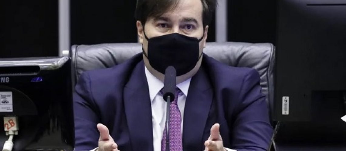 rodrigo-maia-felipe-neto-projeto-de-lei-das-fake-news